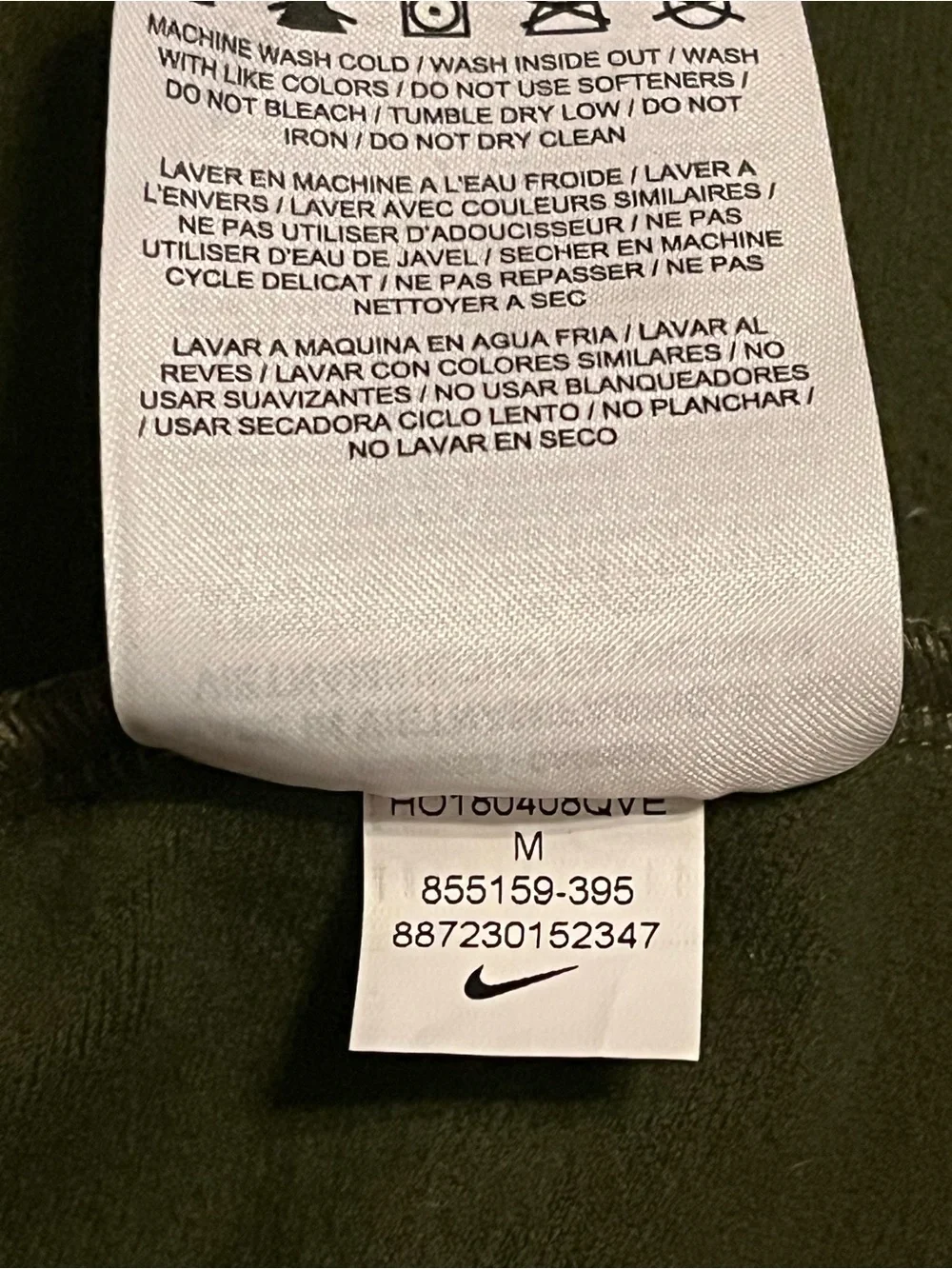 Nike Women's Therma-FIT Synthetic Fill Olive Green running jacket size medium